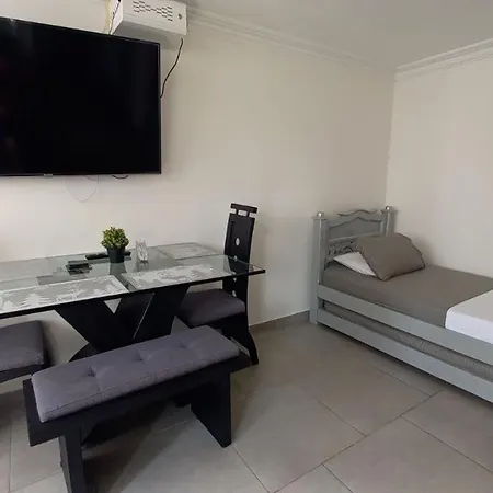 Apartment Cerca A La Playa, Piscina, Wifi, Ac